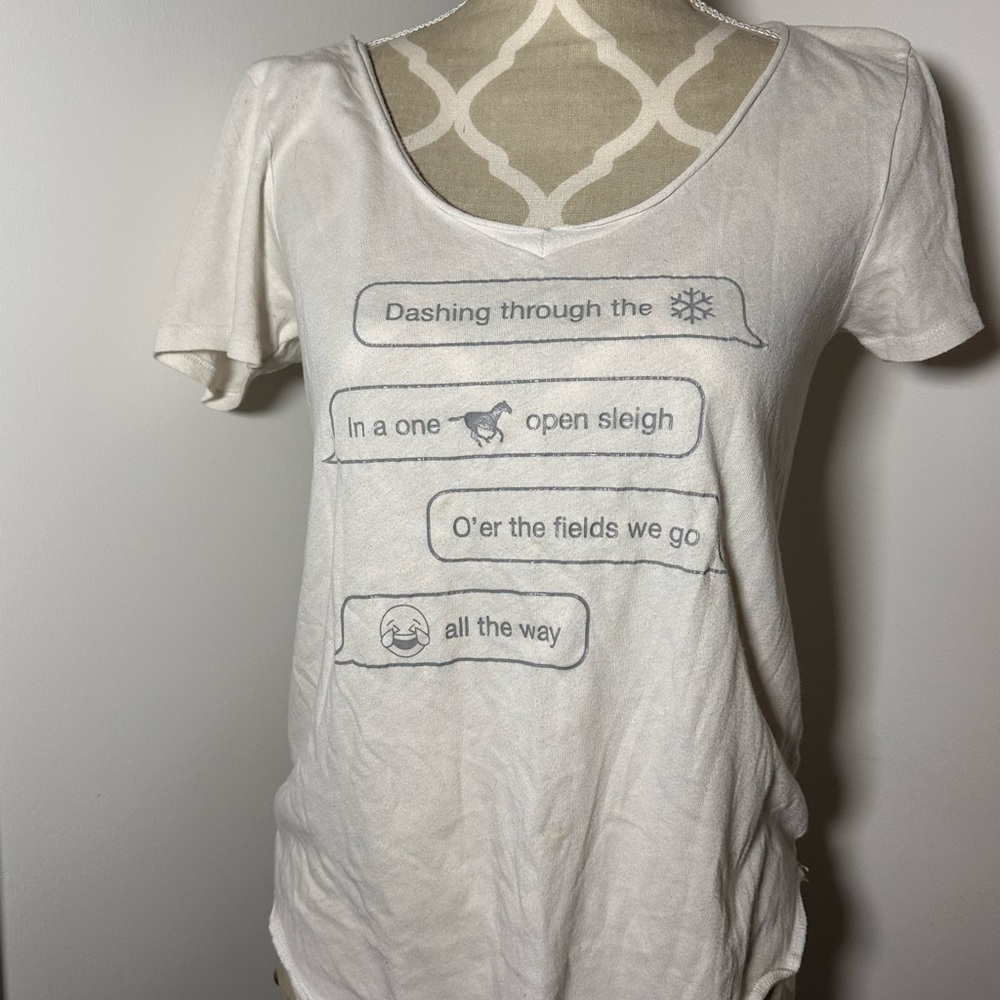 Very cute graphic T